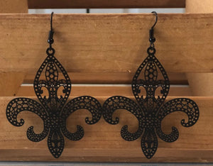 Sale! Black Fleur de Lis Earrings