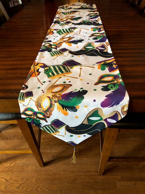 All Things Mardi Gras Table Runner!