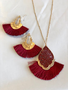 Crimson Earring & Necklace Set